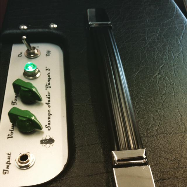 SavageAmps's tweet photo. The Savage Junger 3 amp in gorgeous Green Taurus tolex. $799 http://t.co/ODIkWTqzDy