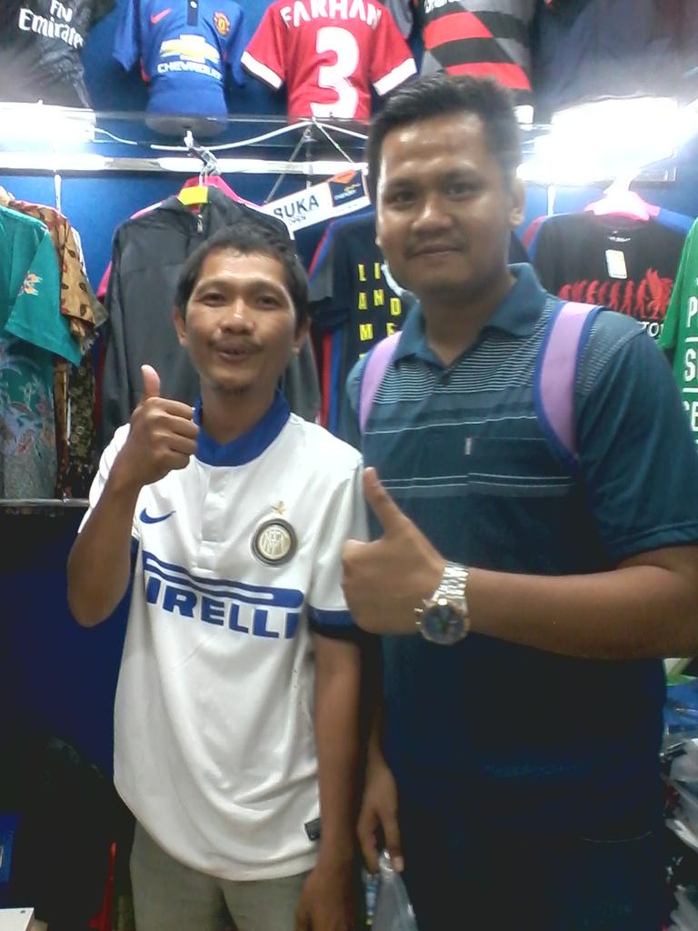 Ngelapak's Store tweet media