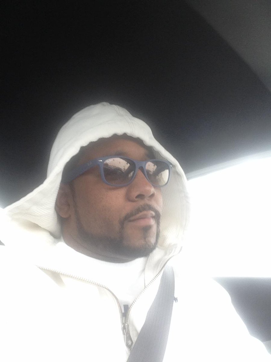 letsworkmgmt's tweet image. Blue Rays come check us out @TeamHauff @IAmBAMALINO