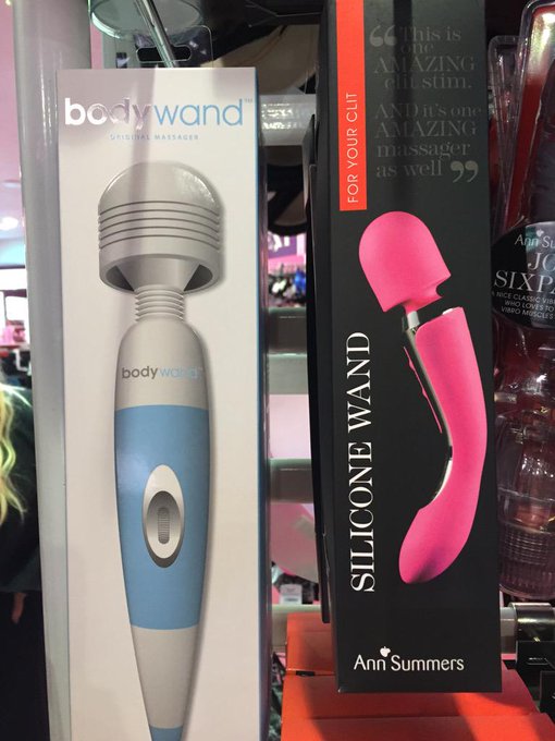 I NEED a wand!! Who's going to buy one for me... http://t.co/HpUZw989ku http://t.co/Yjrm46fxlU<a href="/tag/mvsales"class="tags"><span>#mvsales</span></a>