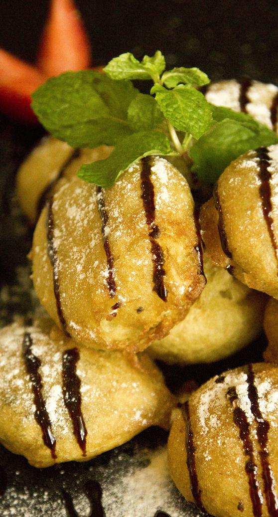 Kuliner_Bandung's tweet photo. Nongkrong asik di @PopoloBurger jgn lupa coba Fried Oreo atau Oreo Goreng ini. Top bgt! Jl.Bengawan No.22 - Lt.2 http://t.co/pIdOLLMUn7