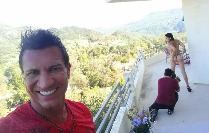 "@Marco_Banderas: BUENAS VISTAS PA VOLVER CON @KimberlyGatesxo http://t.co/HEUHUFUy04"😈<a class="tags" href="/tag/marco_banderas">@marco_banderas</a><a href="/tag/blowbang"class="tags"><span>#blowbang</span></a>