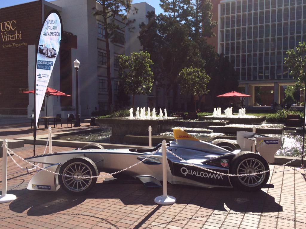 PabloAPozas's tweet photo. Could the owner of this gray car please move? You parked in the middle of my quad! #F1RaceCar #Casual #ViterbiLife http://t.co/iUB64S0lwj