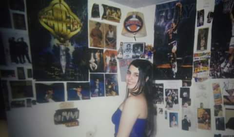 FallonMarie3's tweet photo. @jodecimusic me !!! This was taken about 18 yrs ago :) http://t.co/x0DifUFQaS