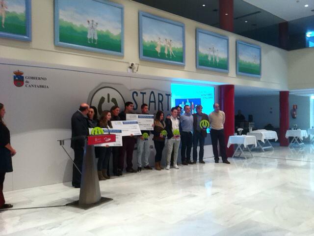 STARTinnovaDM's tweet photo. El premio más valorado por los mentores es para el equipo Sanfos Five, del IES Torres Quevedo, ¡felicidades! http://t.co/vmA0pwNU9w