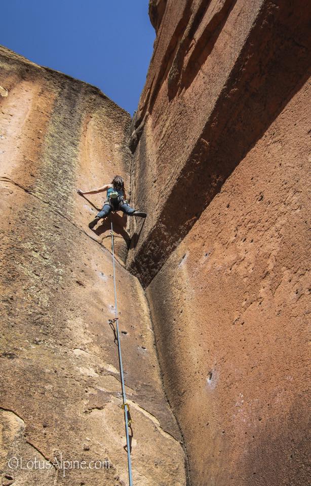 RedFoxGear's tweet image. #Climbing in a perfect #Colorado Bluebird Sky! Where are you climbing this weekend? #builtforextremes
