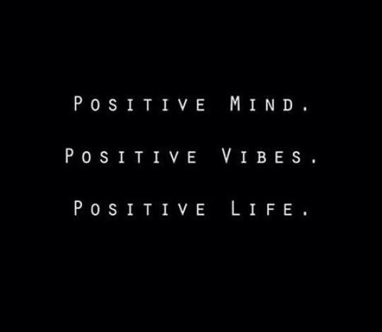 YogaAmazing's tweet photo. #yoga #yogapants #yogaquotes http://t.co/mnZu4WEvrM
