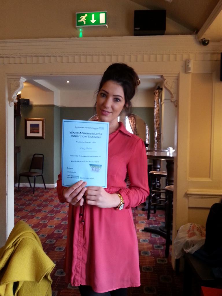 meladams1970's tweet photo. lucy our lovely PA receiving her certificate @NUHCriticalCare @CritCareMatron @daljitathwal http://t.co/kn82CfmxQw