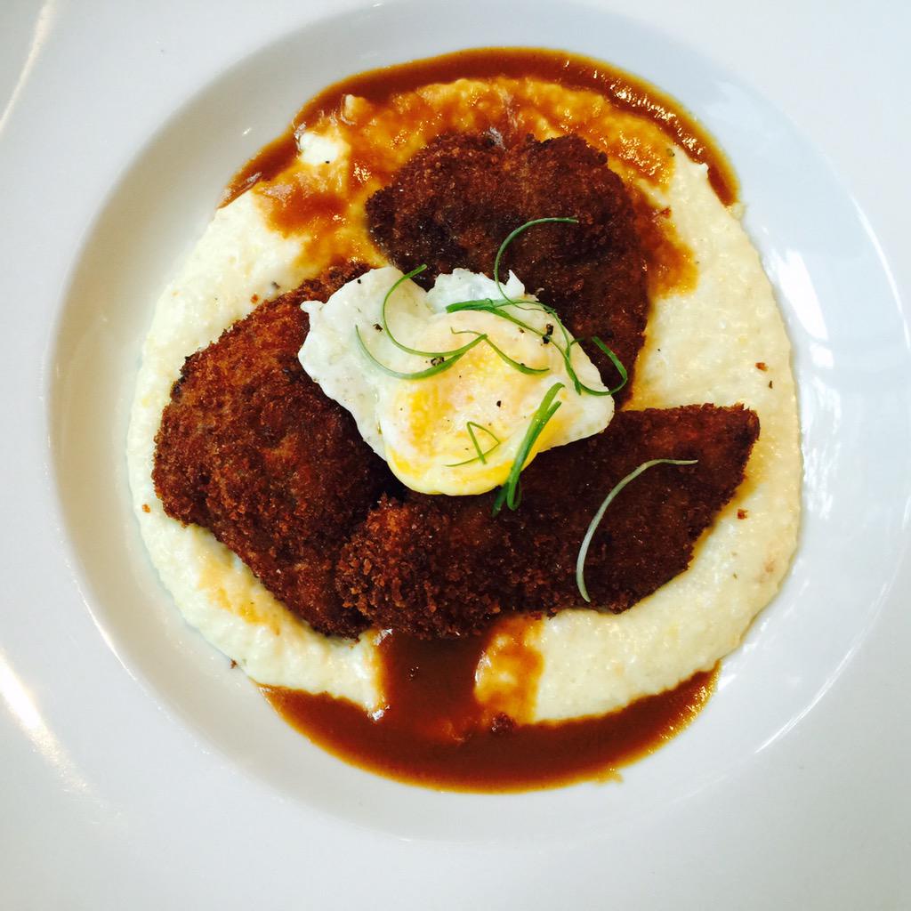 NikkiFowler28's tweet photo. #CRISPYVEALCHEEKGRILLADES
#grits, #eggovereasy, #Creole @zoefowler28 #brennansnola #neworleans #glittermagazine http://t.co/ePGlYmFcOO
