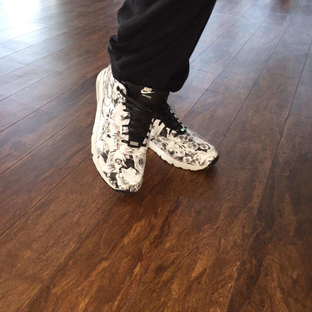 Serena Williams tweet media