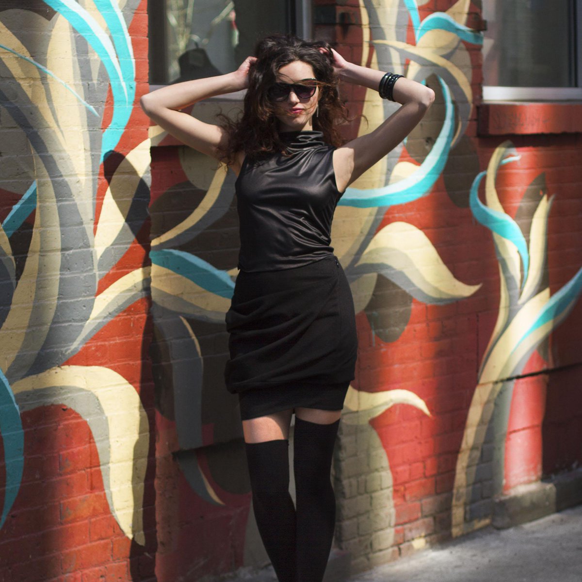 SheerStyleNYC's tweet photo. Thanks to designer @RinatBrodach for the clothes. The tights http://t.co/YBR9HWX7V2 #fashion #startup #femalefounders http://t.co/74vzGzeMzt
