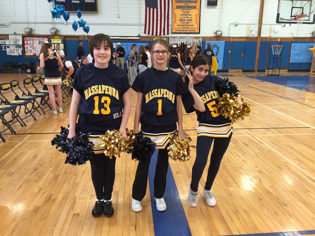 BernerChiefs's tweet photo. The cheerleaders are READY! @_pdepalma @CoachKDempsey #spiritbms #LightItUpBlue #bmschiefs #autismspeaks http://t.co/Qdp8J9j4Wn