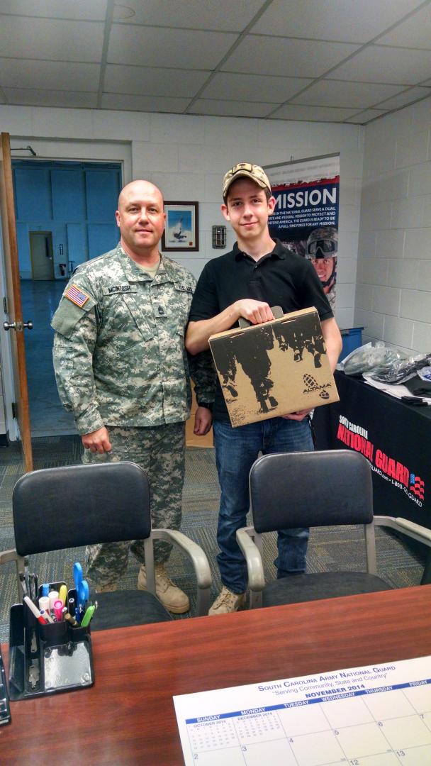 MacNCheese_F3's tweet photo. Congrats to Pvt. Kendric Waterman the newest member of the National Guard From your boots to ours!!! @Laurens55High http://t.co/IPnOaI6Ckw