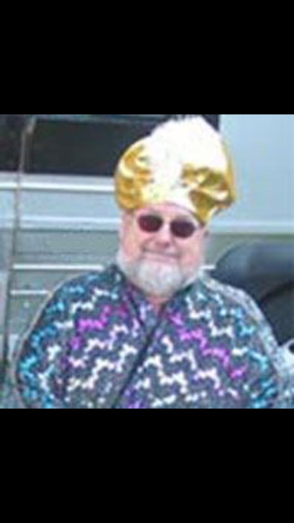 wigmasterPLR's tweet photo. The day I lifted the Red Sox curse. You're welcome. #RedSox #TBT http://t.co/o3G2Sw7Or4