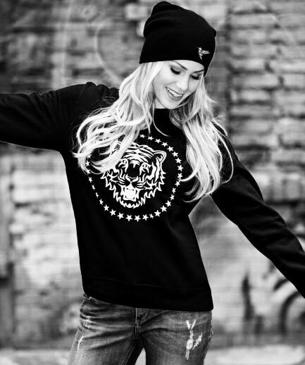 HegerAngelina's tweet photo. 🐰🐰OSTER-RABATT🐰🐰
Meine süßen Osterhasen 
❗️ALLE SWEATER❗️
nur 29,95 statt 49,95
http://t.co/EOQ6DDpiDm http://t.co/38XmS9QVtf