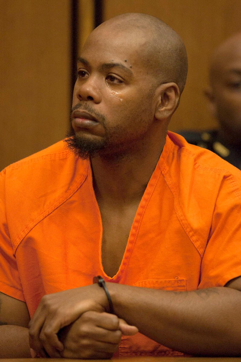 OhioInnocence's tweet image. Derrick Wheat sheds a tear upon learning that he will be released from prison today #freedom