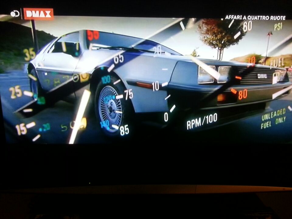 LolloPensiero's tweet photo. Where we're going, we don't need roads. #bttf #legend #iconOfOurTime #mcFly #dmc http://t.co/aBmIDxovIA