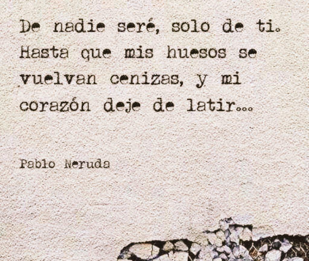 Crisstina88's tweet photo. Tan hermoso que me acordó de ustedes y su amor  @Anboy88 &amp; @sebastianrulli 😍💑👌👏 http://t.co/AK1XvJvNP6