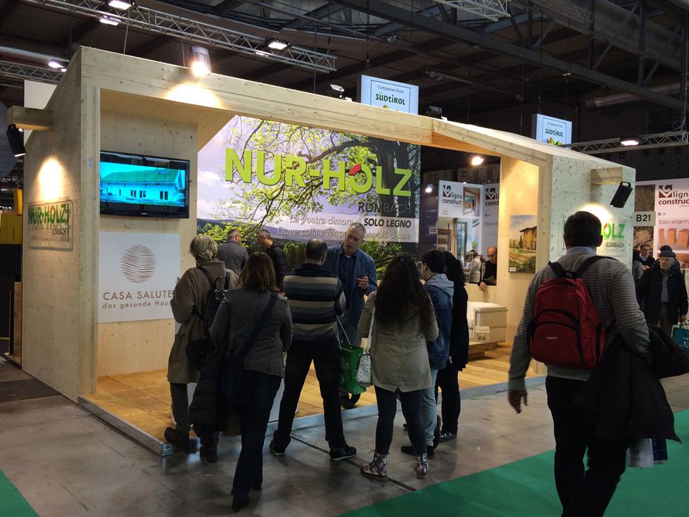 MADE Expo 2015, NUR-HOLZ sorprende ancora! bit.ly/KVPR48