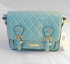 SecretBagsUK's tweet photo. Say hello to Spring with this #pastel #handbag #HandbagEnvy http://t.co/hCeKfxxvi7 http://t.co/Jso67M9S45