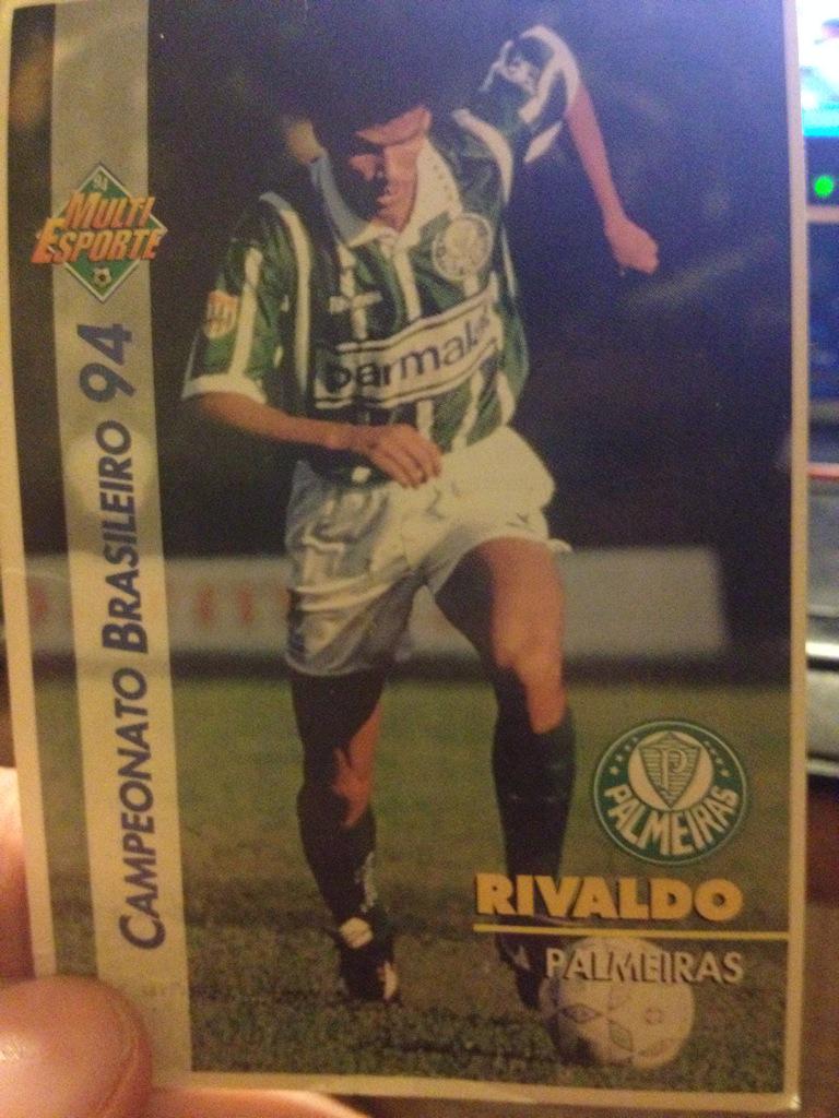 carwynt's tweet photo. @RIVALDOOFICIAL how much would this card be worth ? http://t.co/bfy6o3KngV