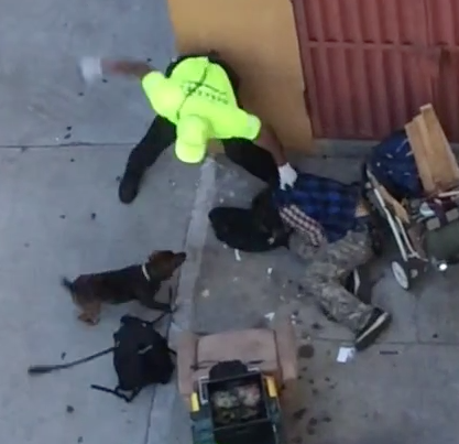 <a href="/CityofBerkeley/">City of Berkeley</a> Video: Downtown #Berkeley worker assaults [beats] homeless man youtube.com/watch?t=49&v=_… #berkeleyside