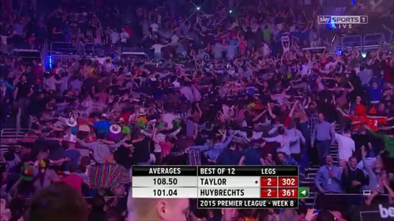 livedarts's tweet photo. The poznan sweeps Dublin! #lovethedarts http://t.co/woWBLzlGbv