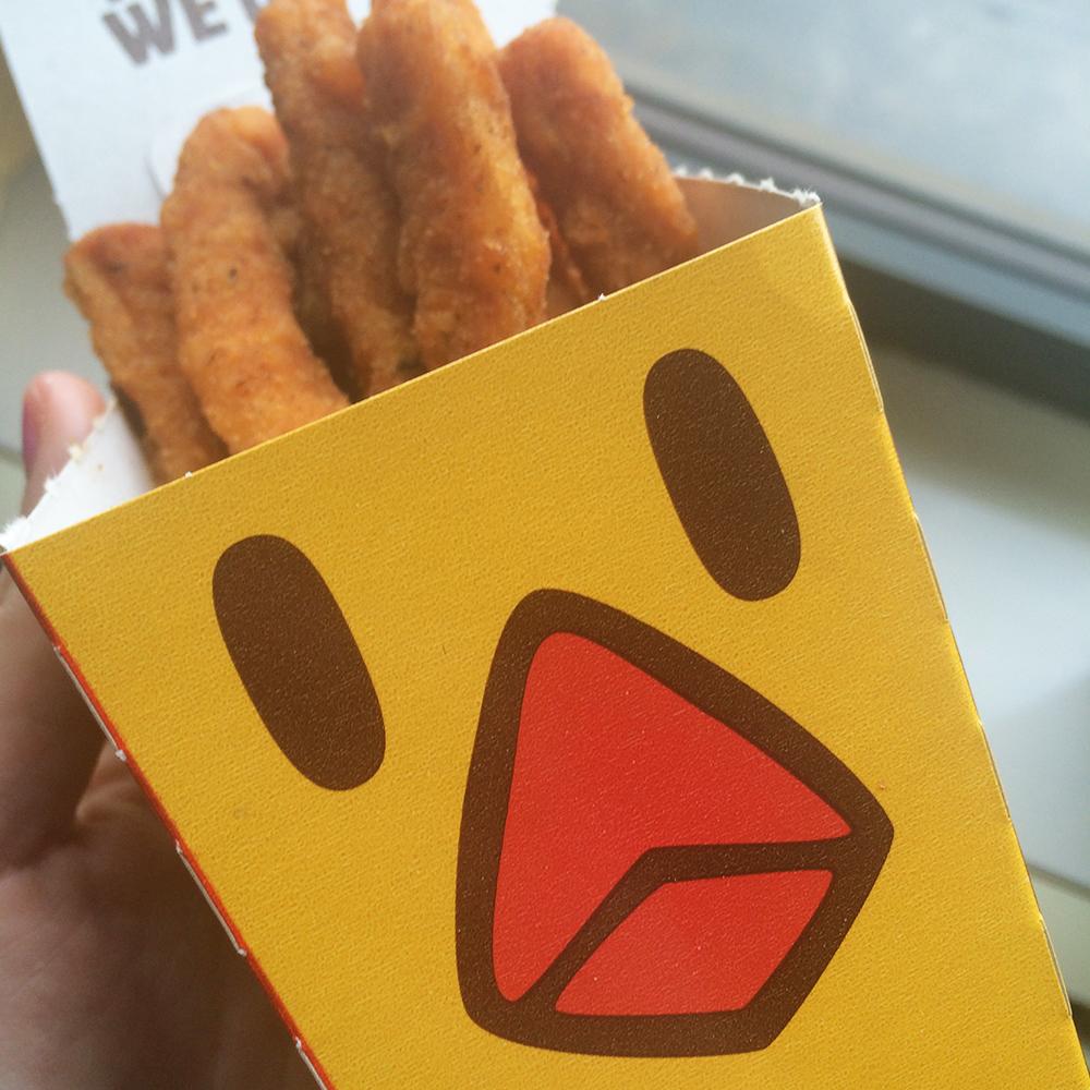 BurgerKing's tweet image. They’re not going anywhere this time. Promise. #ChickenFries