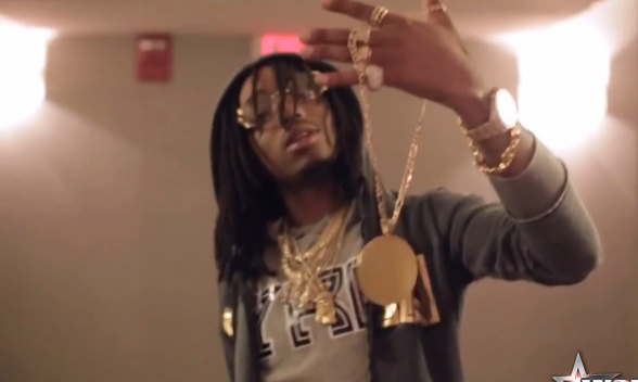 DailyLoud's tweet image. [NEW] Migos - "Aight" [Music Video] go.shr.lc/1byIb5c