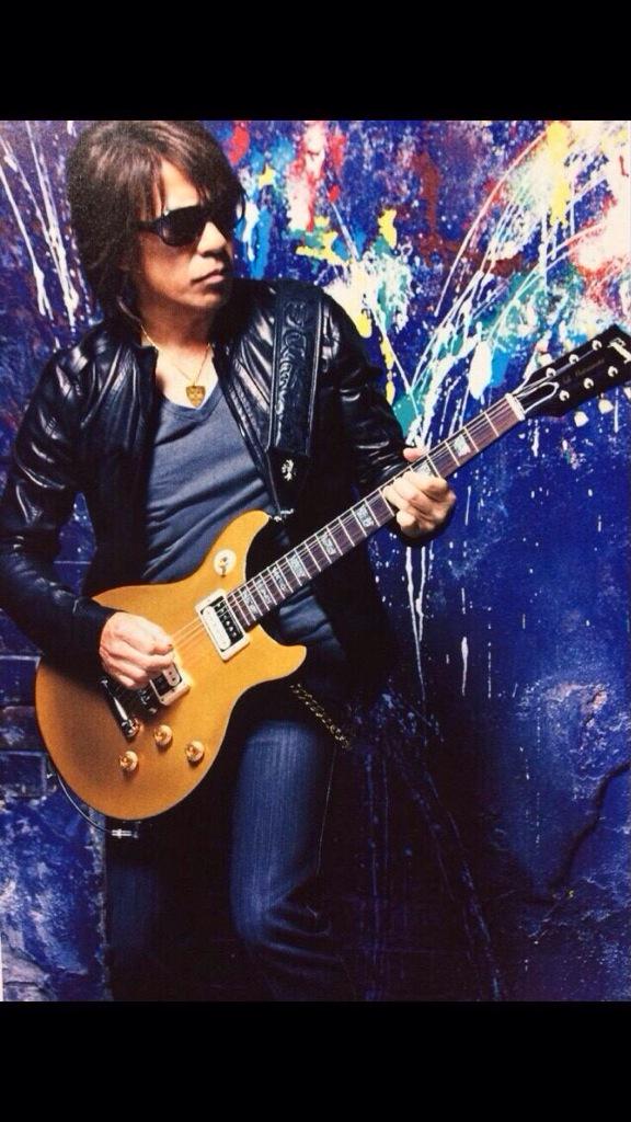 TAK MATSUMOTO!!
Happy Birthday!! 