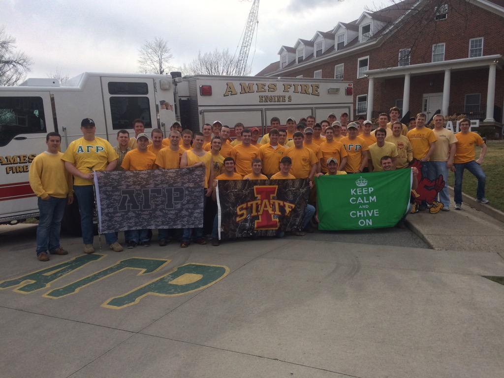 mathiaslpeters's tweet photo. #wearyellowforseth http://t.co/sdEPn1lhra