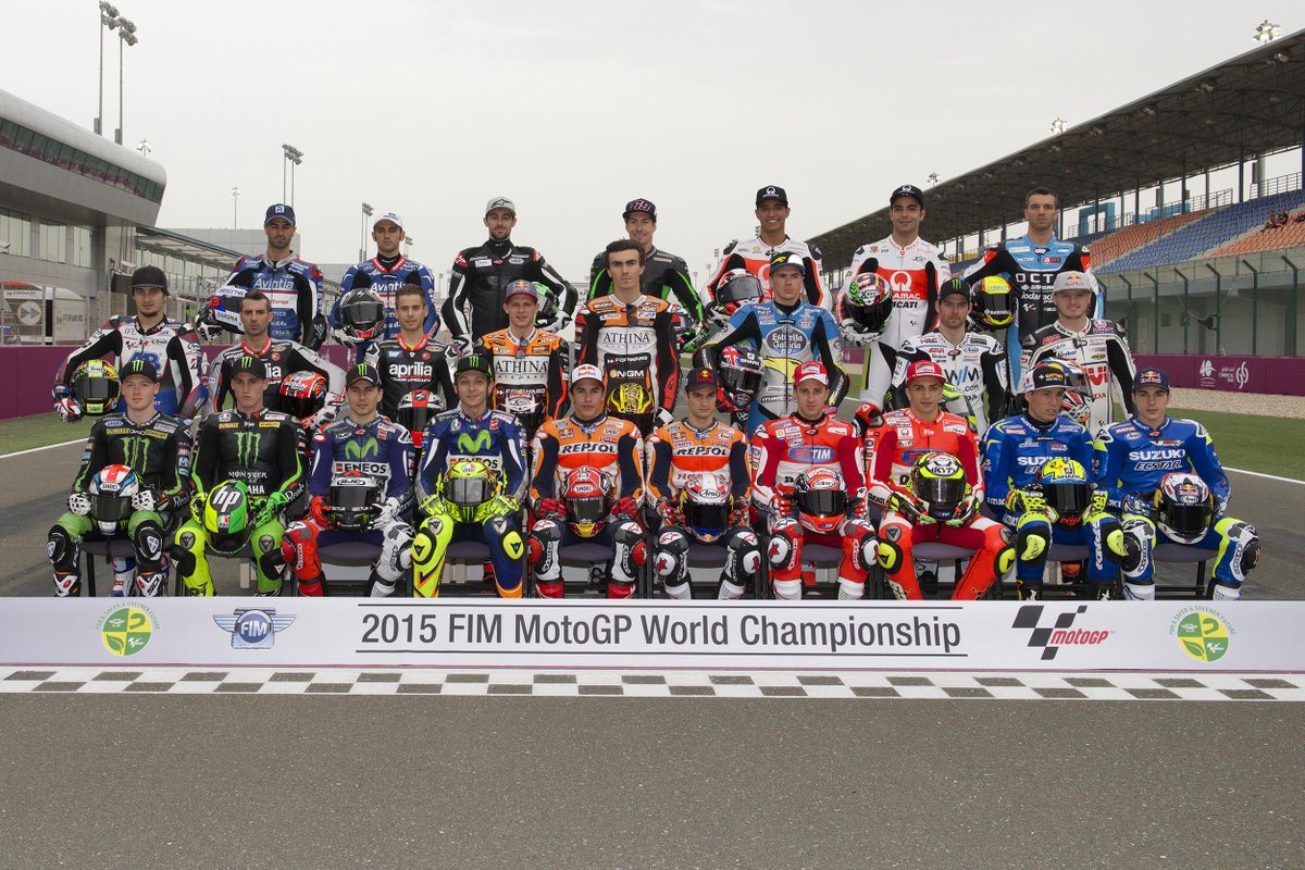 Motonews_ru's tweet photo. #MotoGP2015 :) http://t.co/GTYCK2rufq