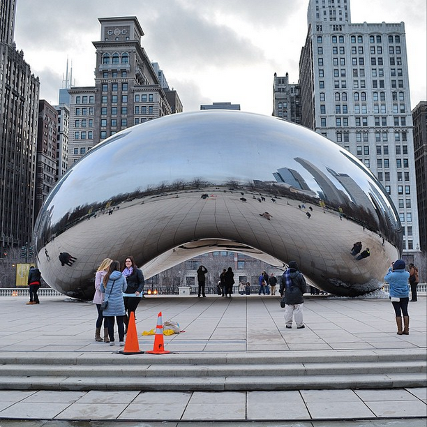 we're #tweetingtheLoop RT @herbylissade: "The Bean" #CloudGate @ Millennium Park ow.ly/KQUzi
