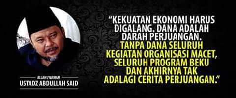 HarryPriaKaSep's tweet photo. Kekuatan ekonomi kata pendiri Hidayatullah @S3j4ti @_1f4 @3L_4ng @_b3rk4h @pal_an @z3n_t @_4L1n @_4y3 @Sul_t0n @h4_sn
http://t.co/doL9F1QF7l