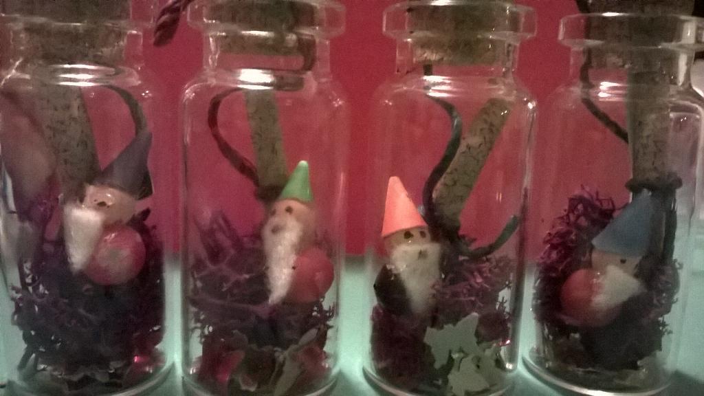 the_fritillary's tweet photo. Working on some new download card jars tonight! #gnomes #tinycrafts http://t.co/EwVBu2S9d3