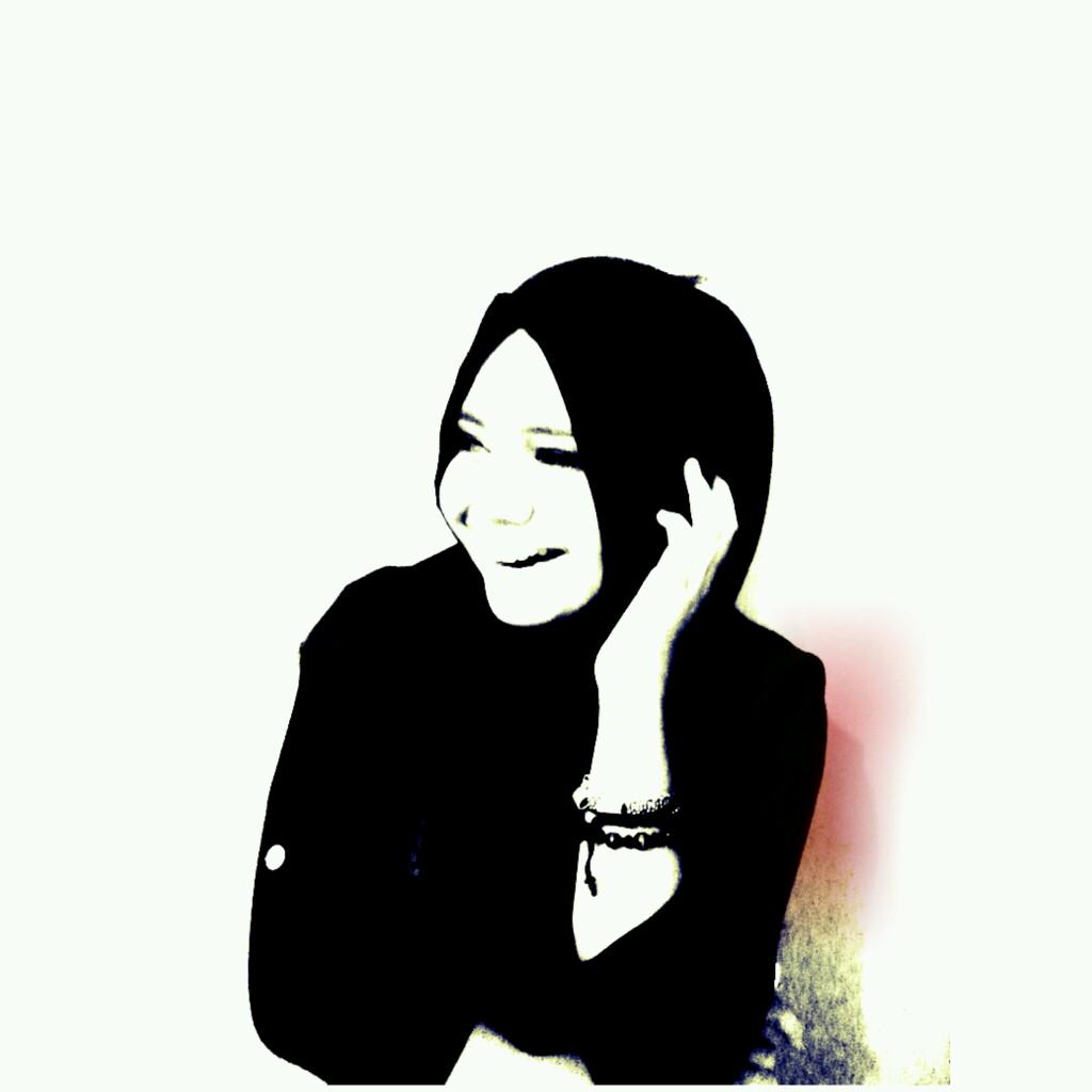 Lepaskan tawamu, Nona~