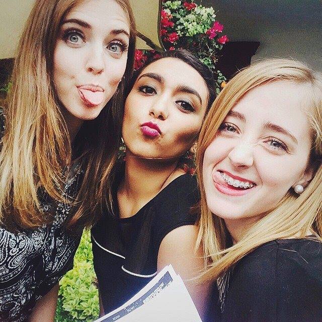 IESModaCF's tweet photo. Gracias a Mafer Miranda y AnaGtz por compartirnos su encuentro con @ChiaraFerragni #TalentoIESModa #LUMBRO #IESModaCF http://t.co/QZ3chfR921
