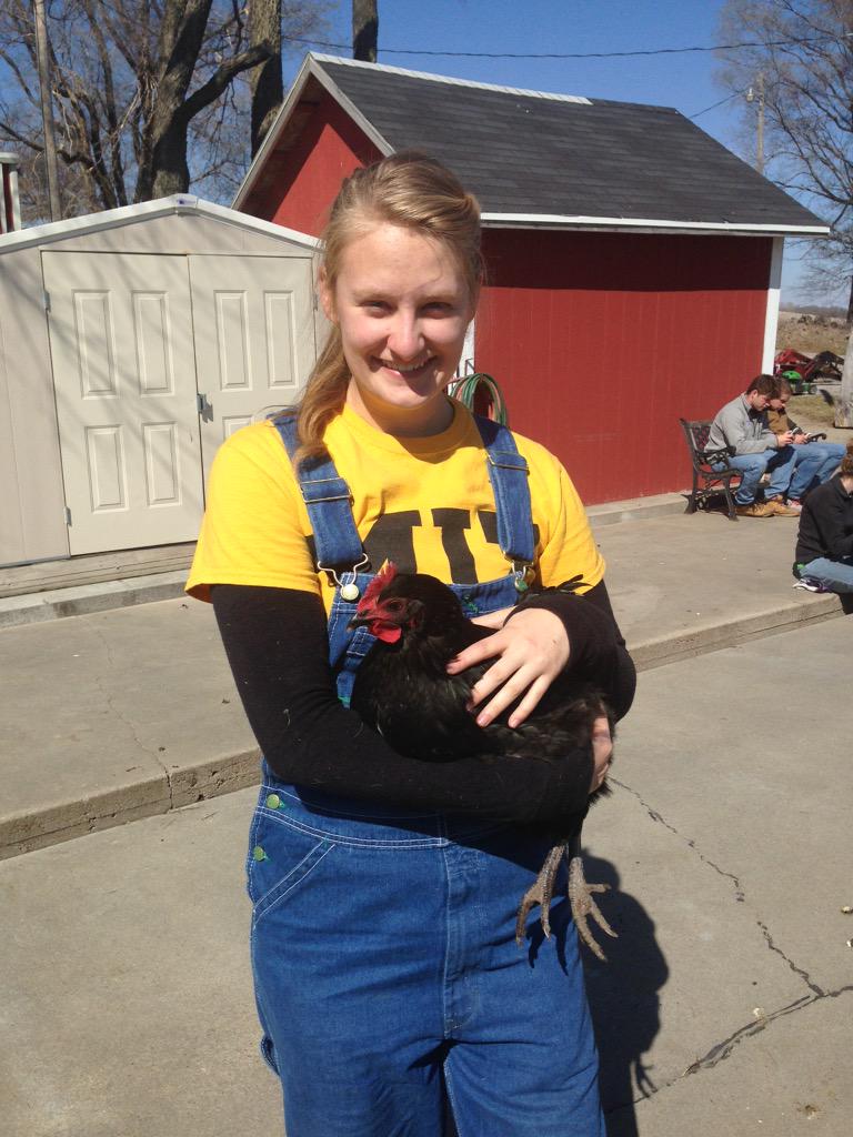 MAB_Lincoln's tweet photo. Do you even chicken? @MizzouBreaks #cluckcluck http://t.co/ausv78cT6z