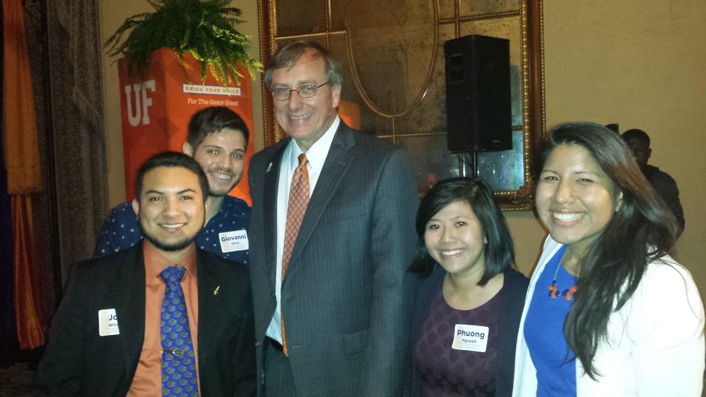 MFOSatUF's tweet photo. Our #mfosalums welcome @PresidentFuchs in Miami. @FOSatUF @ufalumni #RaiseYourVoice #ListeningTour @jnmiranda7 http://t.co/nCjKYboMI3