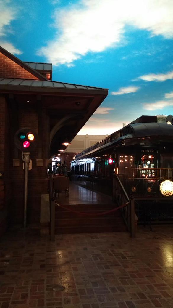 DcDclark1975's tweet image. Here's some pics from amazing places national van lines goes!