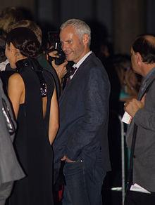 A happy dapper 45th birthday to Martin McDonagh!  # 