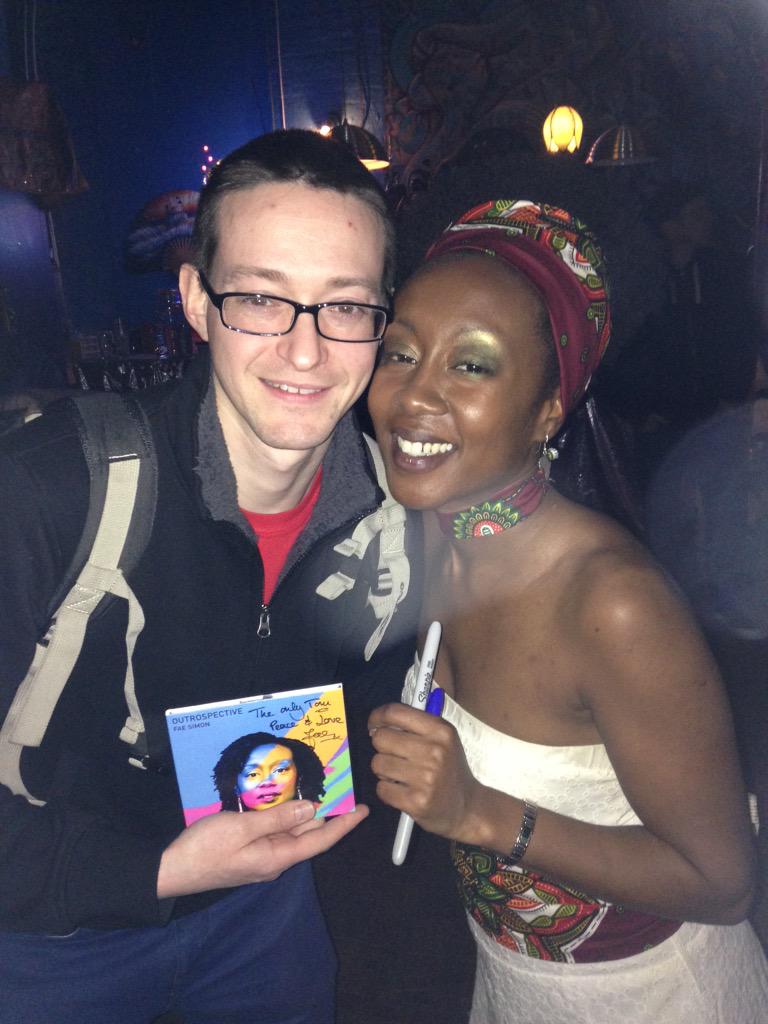 ConnoisseursOHH's tweet photo. #salute d wonderful @AfroFaerie #Outrospective #AlbumLaunch @bbemusic @passingclouds brilliant #performance #FaeSimon http://t.co/i9fLw4I2tJ