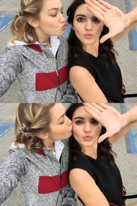 postbadhadids's tweet photo. Gigi Hadid &amp; Kendall Jenner http://t.co/F6qGTPBwzl