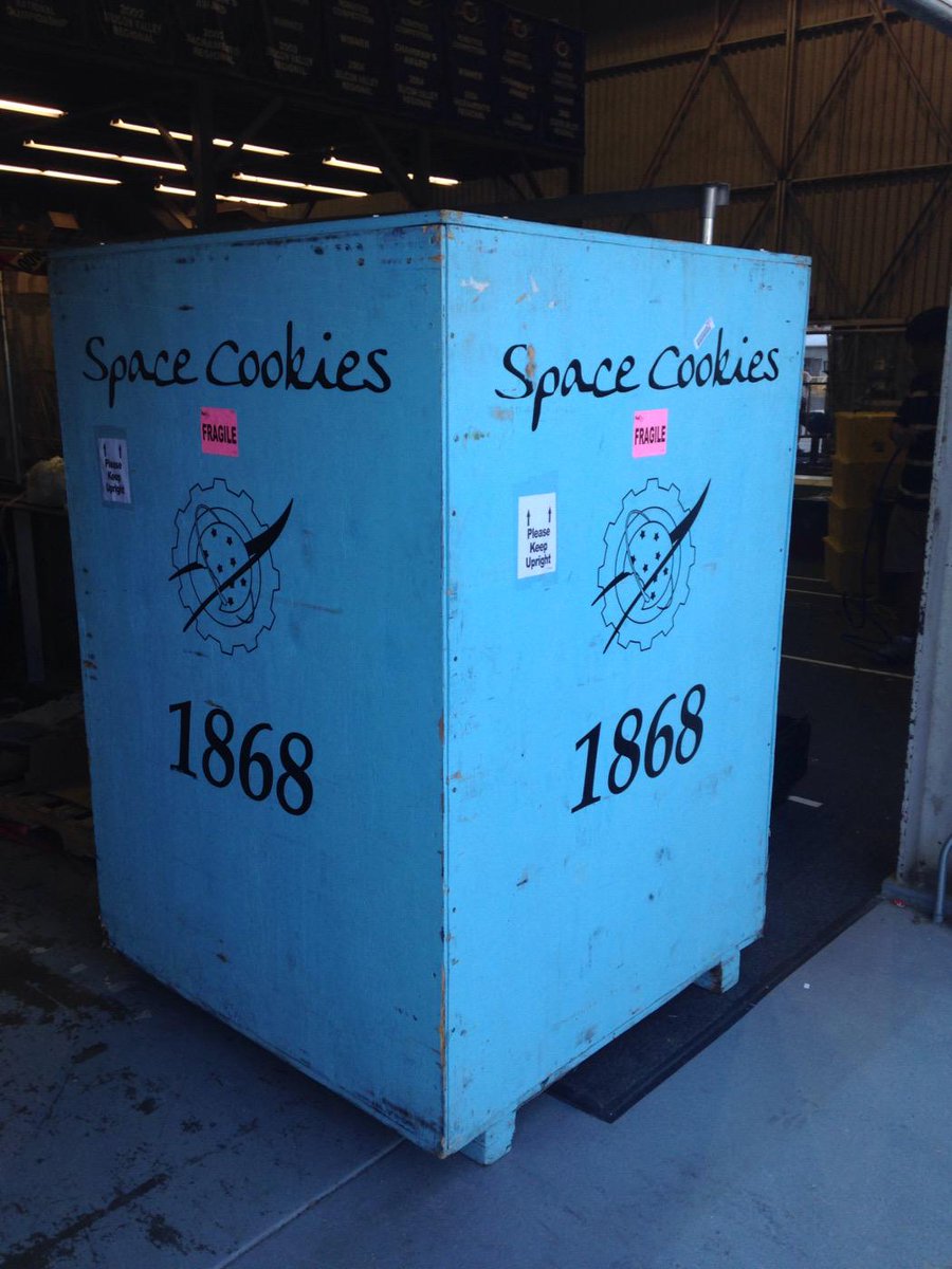 From NASA headquarters to St. Louis, our robot loves to travel! #OMGRobots #FedEx #FRC1868Contest