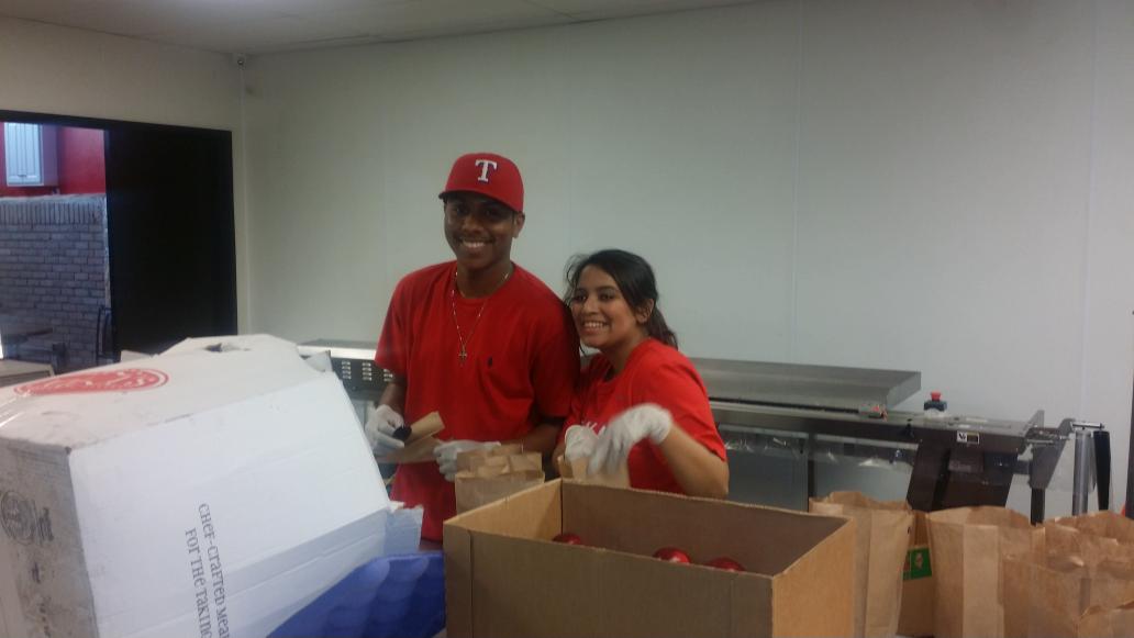HungerBusters15's tweet photo. Thank you to @VanessaChantal_ and @cameron_0006 for your help on Wednesday! Looking forward to seeing you all again! http://t.co/WvyIOMoYny