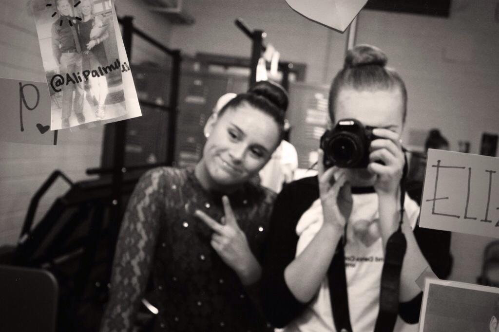 syd_johnson5's tweet photo. It's only been a week and I miss it already โค๏ธ #fatio http://t.co/yYpS99UCib
