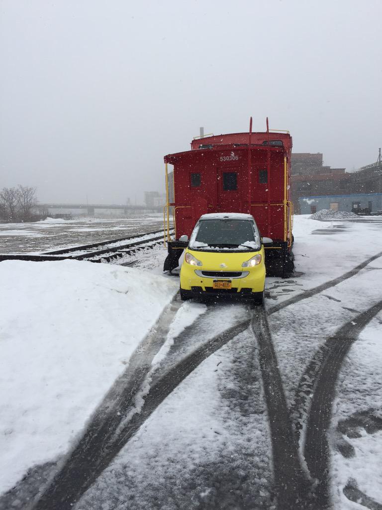 SmartCars1bflo's tweet photo. #sbuffalo #smartUSA #Smartsmart #SmartSmart101 #BuffaloFollowers http://t.co/eXKm9rW2zz