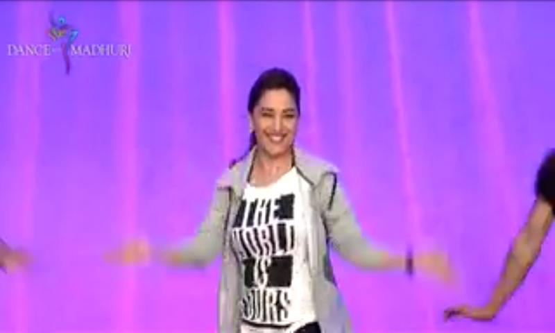 Dancerising wd @MadhuriDixit on #DWM2.0 .Its an amazin app,must say. Alot btr dn d previous1.Grt work. @TeamMadhuriD