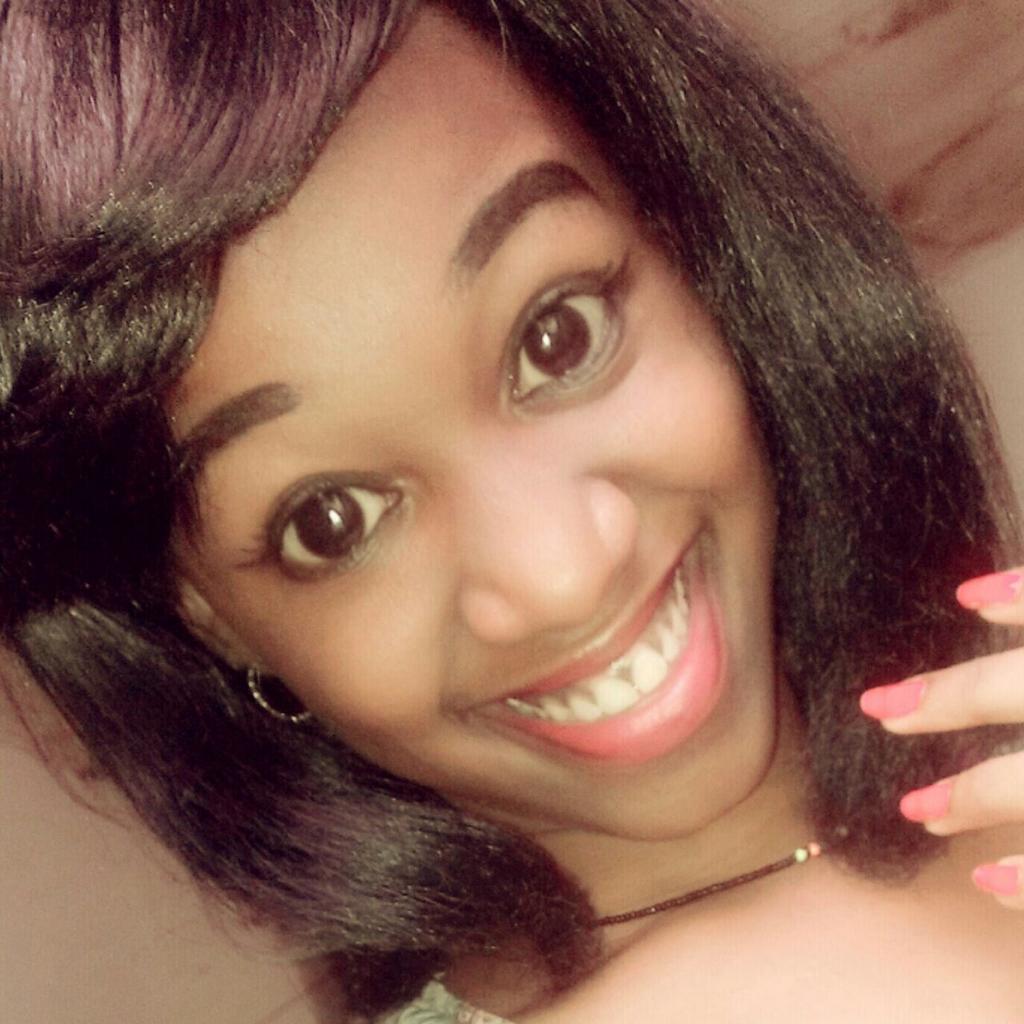 ShazDivah's tweet photo. add captiion http://t.co/jztXN0SiWw