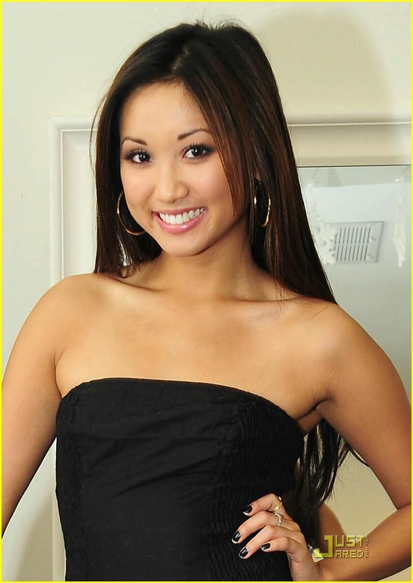 Happy Birthday to Brenda Song, who turns 27 today! 